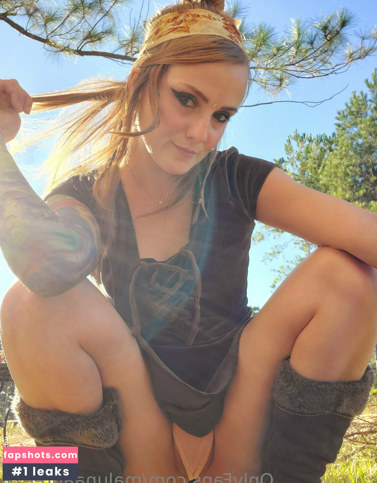 malunaabreeze gallery photo #29