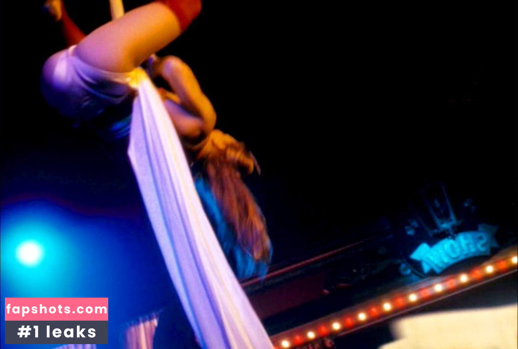 Mam Smith gallery photo #7