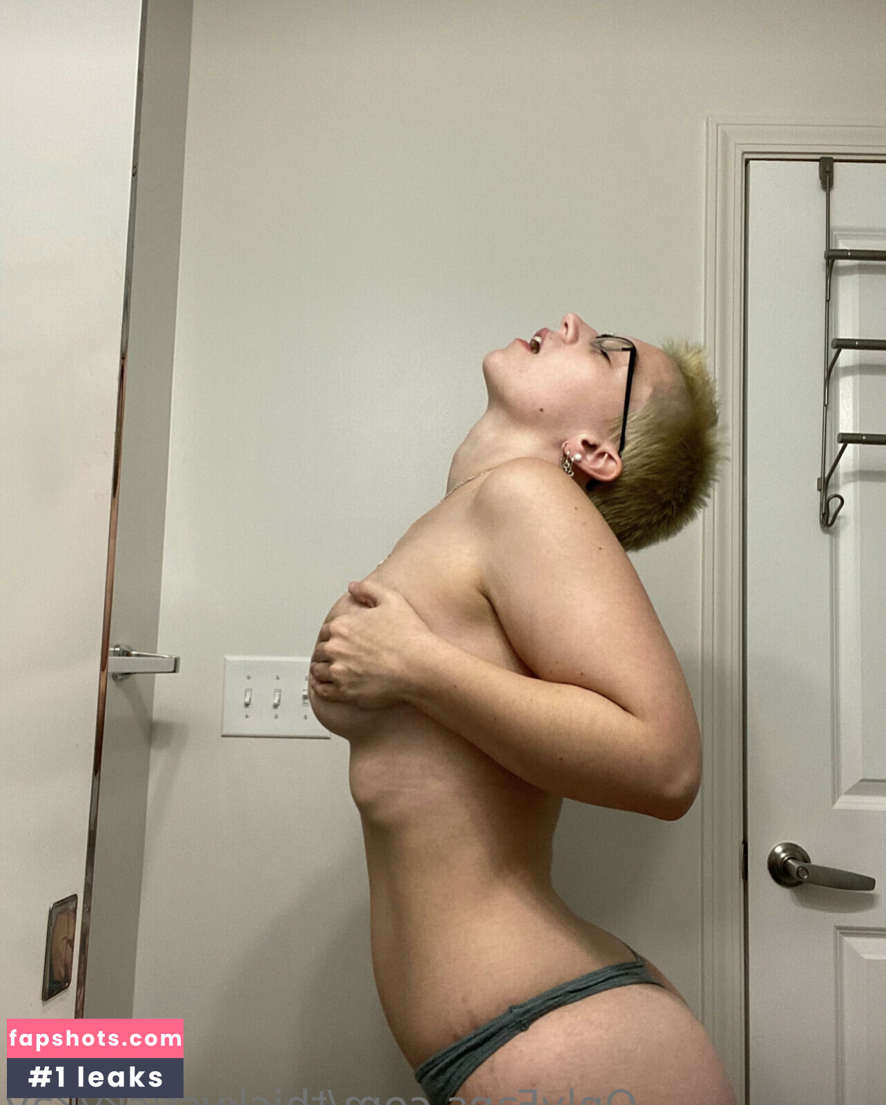 mama.claxton2.0 gallery photo #5