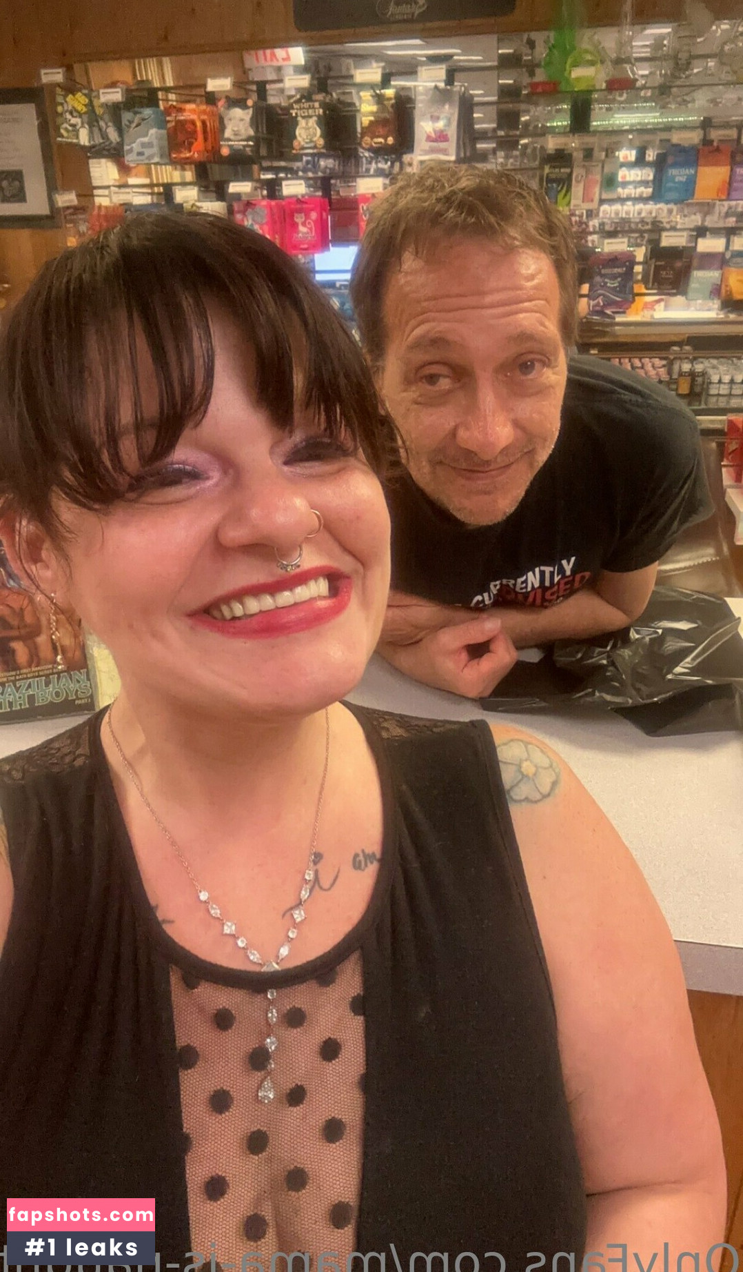 mama-is-naughtyfree Nahé úniky fotek pouze od fanoušků #24 - Fapshots