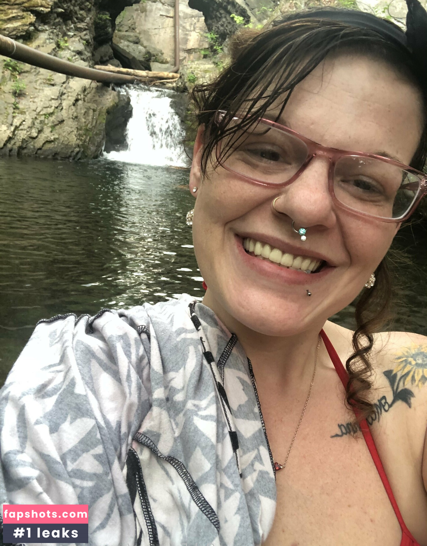 mama-is-naughtyfree Nahé úniky fotek pouze od fanoušků #25 - Fapshots