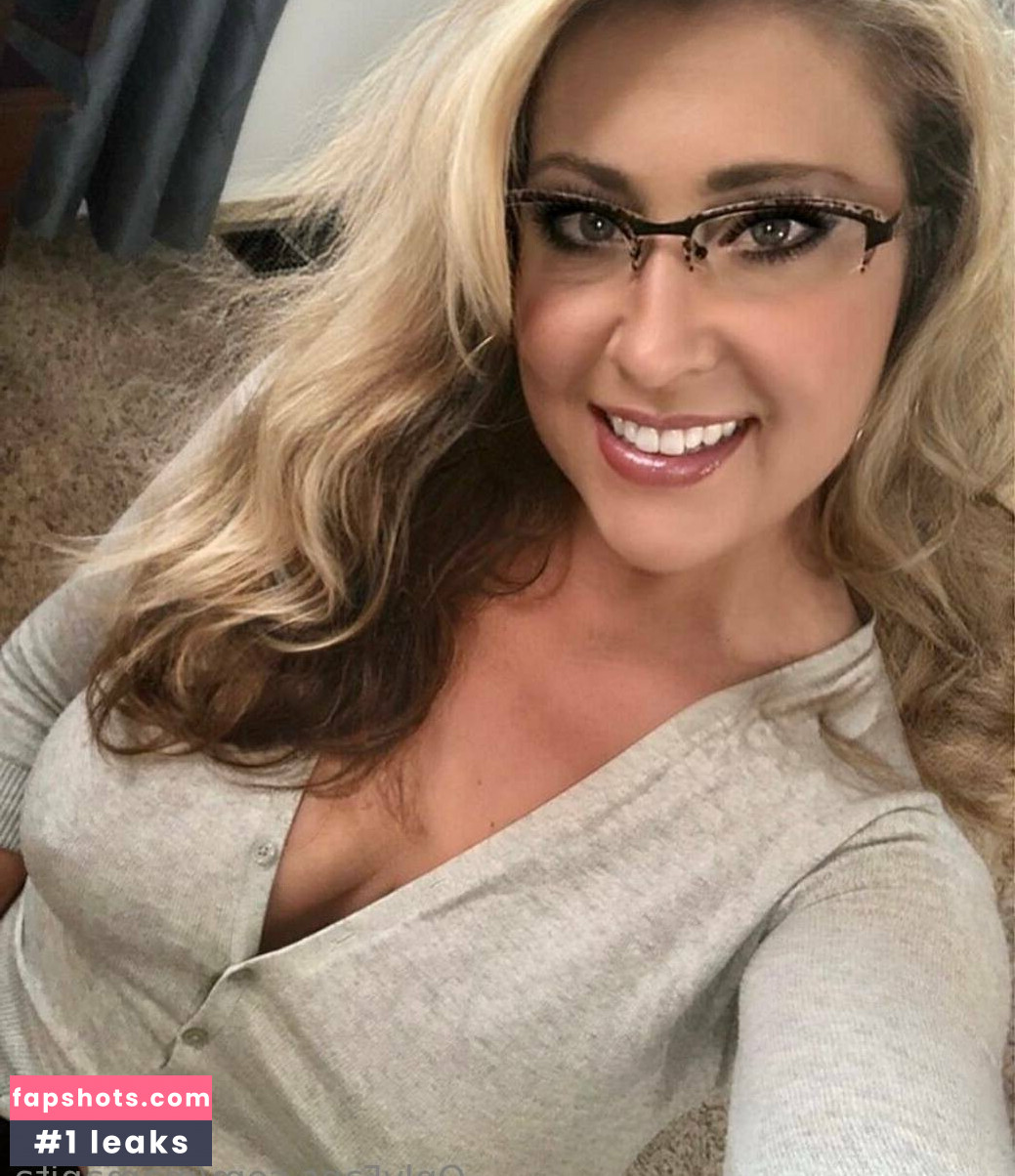 mamanita Nude Leaks OnlyFans Photos #22 - LeakJerk