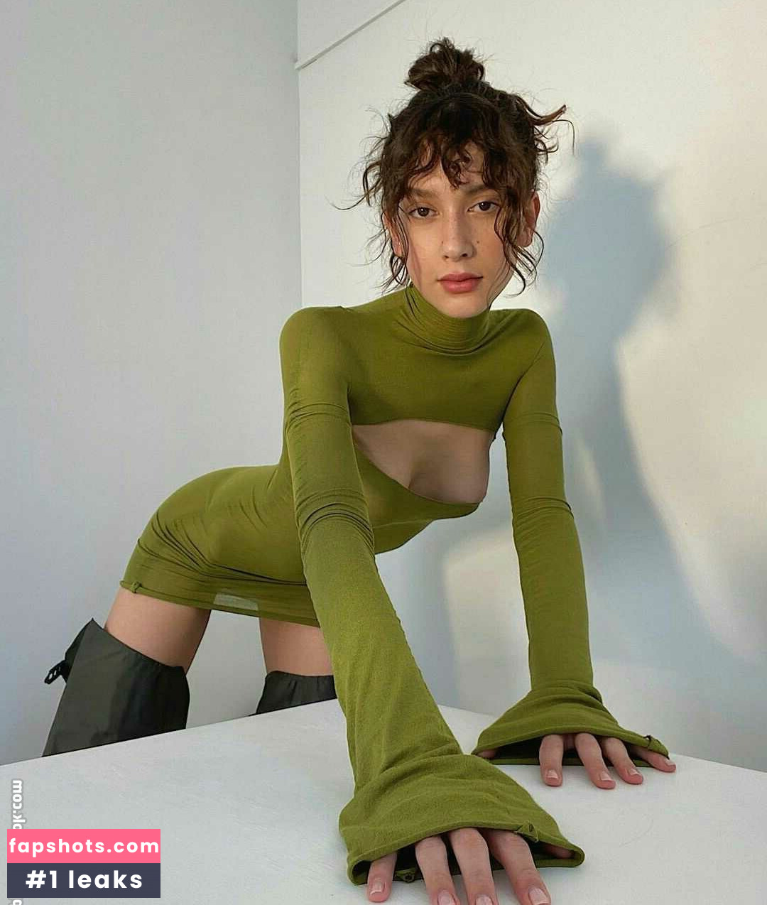 Manahou Mackay gallery photo #12