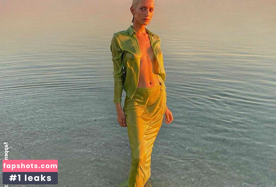 Manahou Mackay gallery photo #24