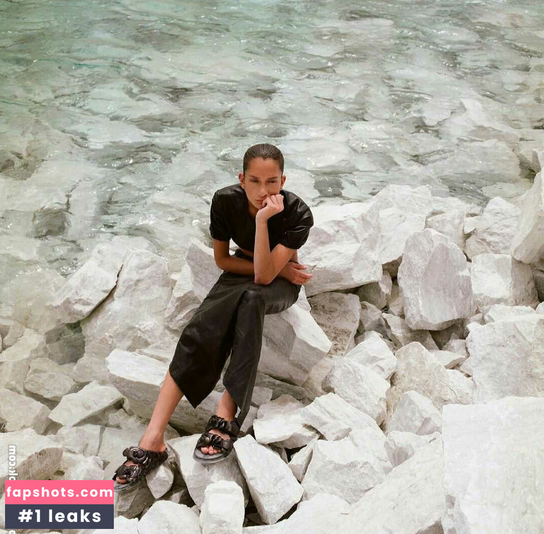 Manahou Mackay gallery photo #8