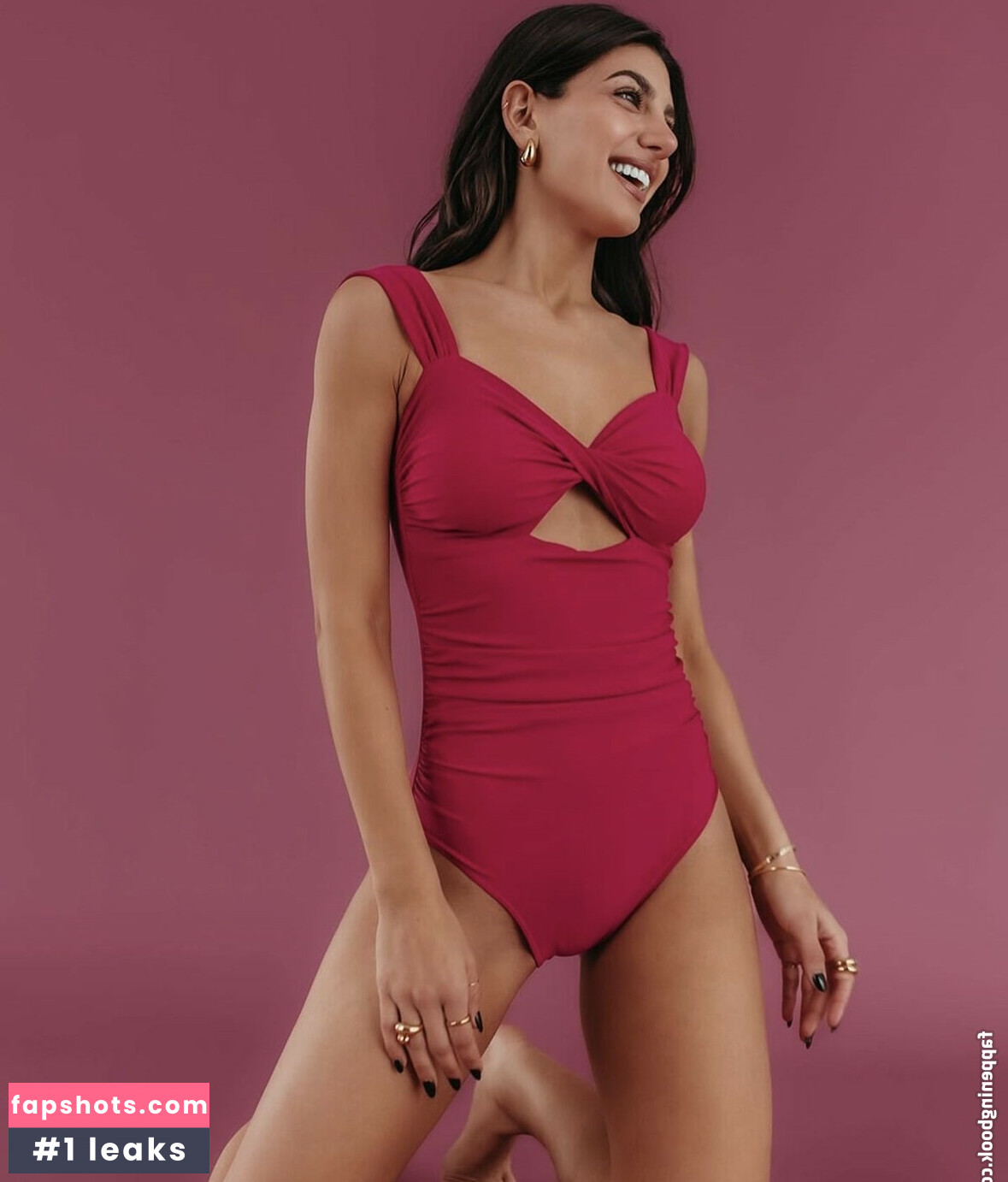 Manana Arakelyan gallery photo #5