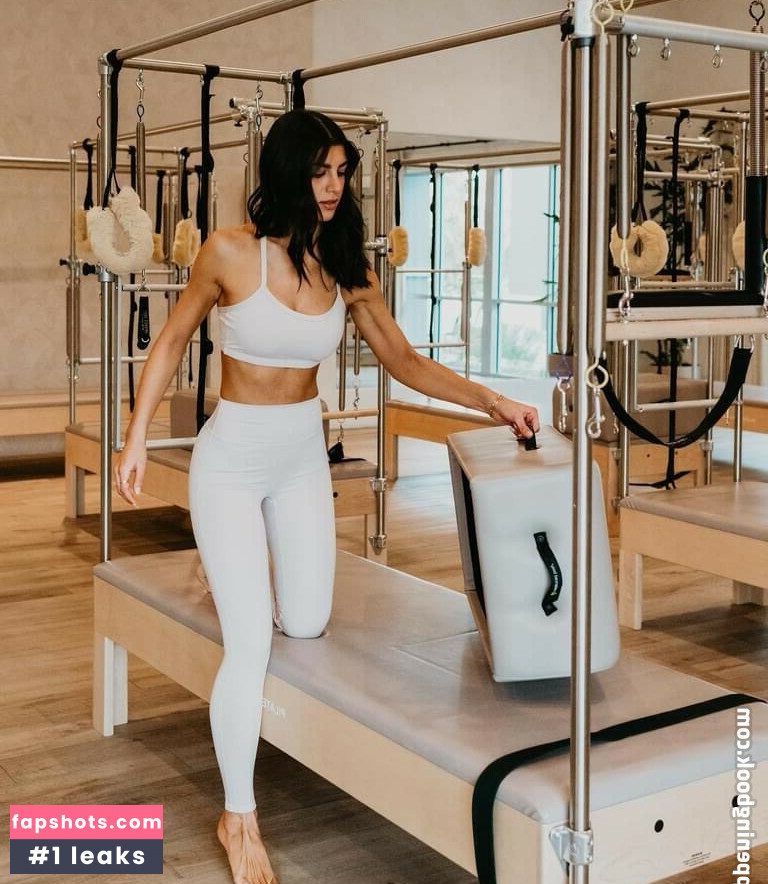 Manana Arakelyan nude babe gallery