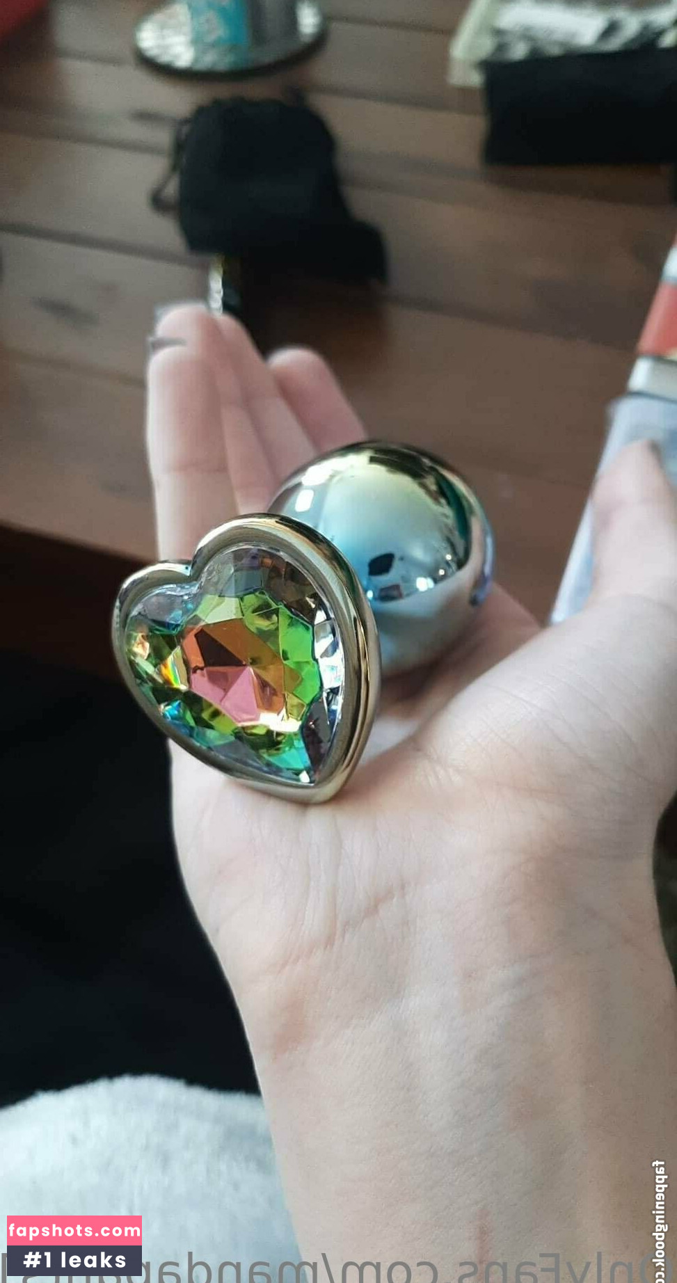 mandapants19 gallery photo #9