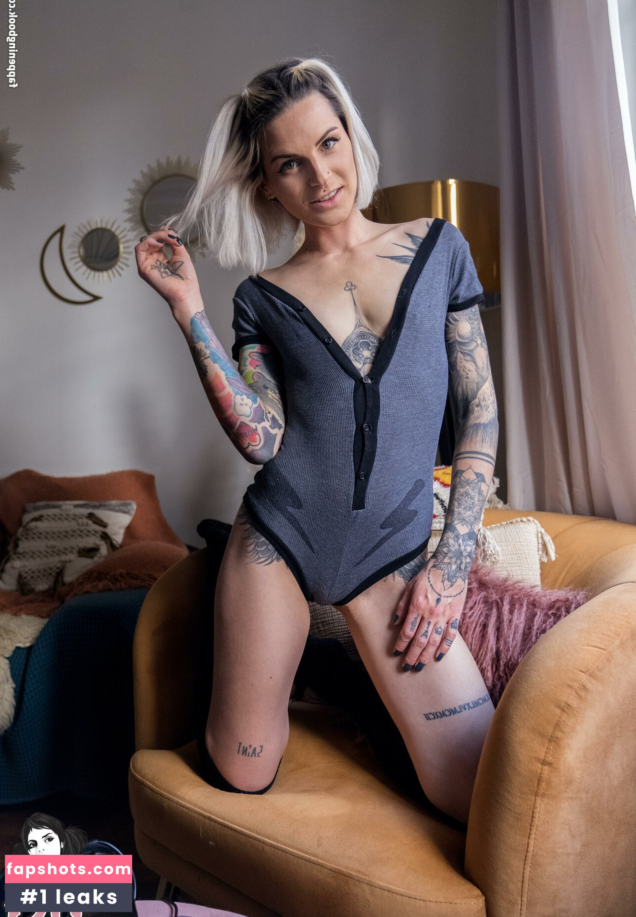 mandeelou gallery photo #30