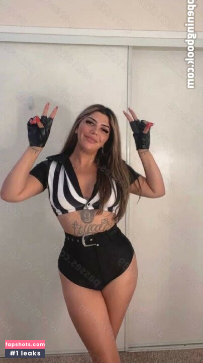 Mandi Awadis (@Mandiawadis) gallery photo #6