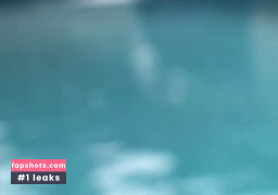 Mandingo gallery photo #12