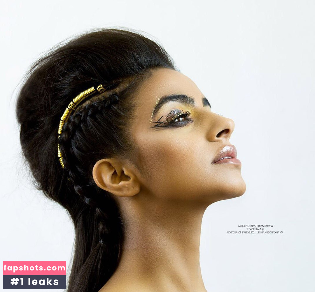 Mandip Gill gallery photo #15