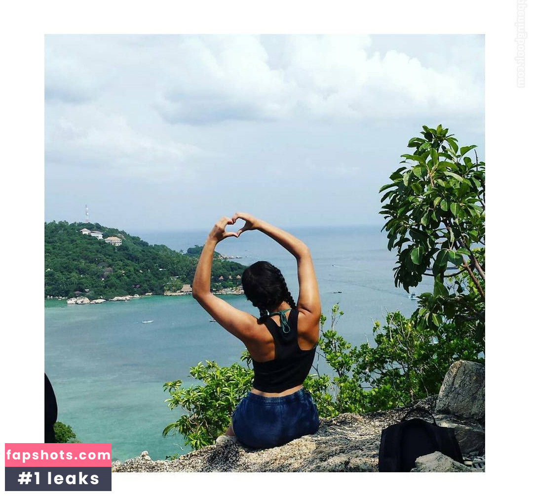 Mandip Gill gallery photo #21