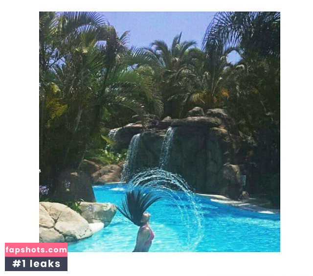 Mandip Gill gallery photo #4