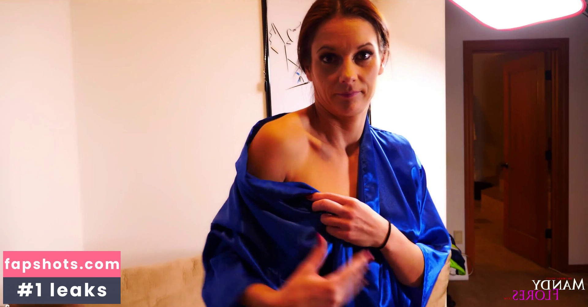 Mandy Flores gallery photo #13