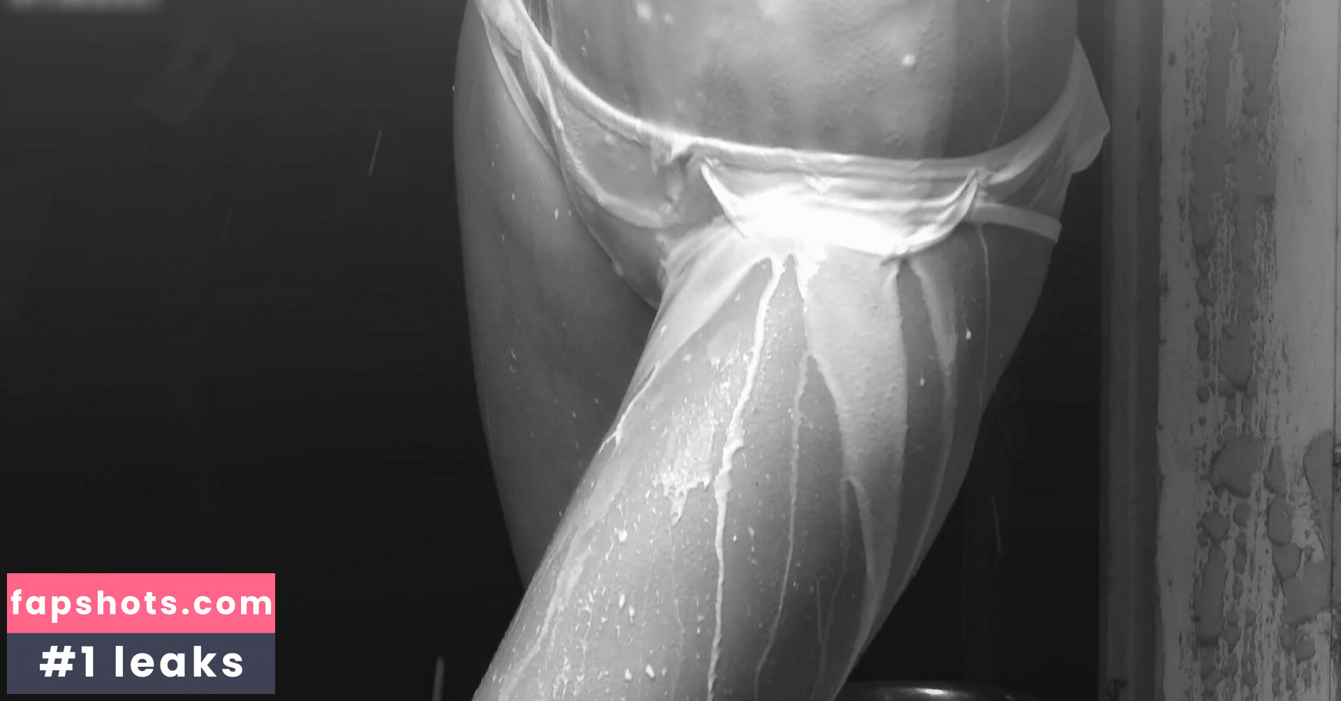 Mandy Graff gallery photo #4