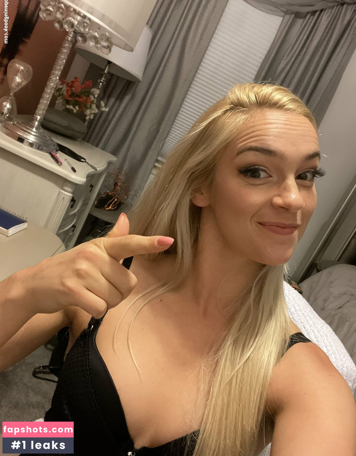 Mandy Marx gallery photo #65