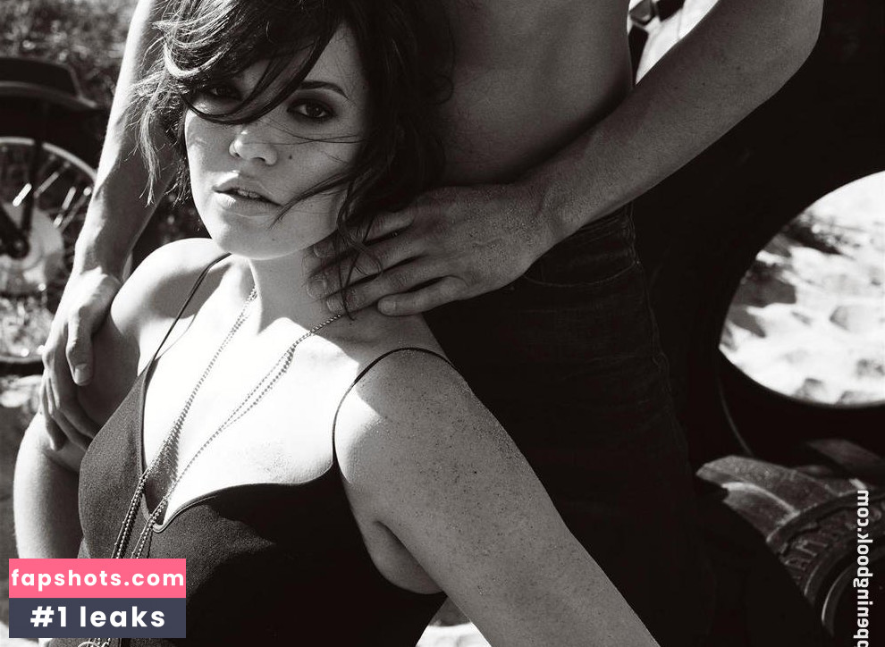 Mandy Moore Nude Leaks OnlyFans Photos #130 - LeakJerk