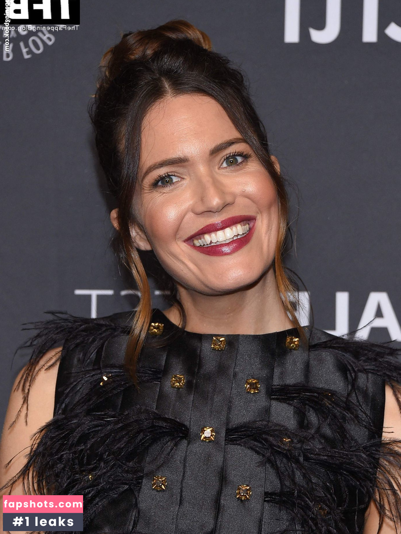 Mandy Moore Nude Leaks OnlyFans Photos #29 - LeakJerk