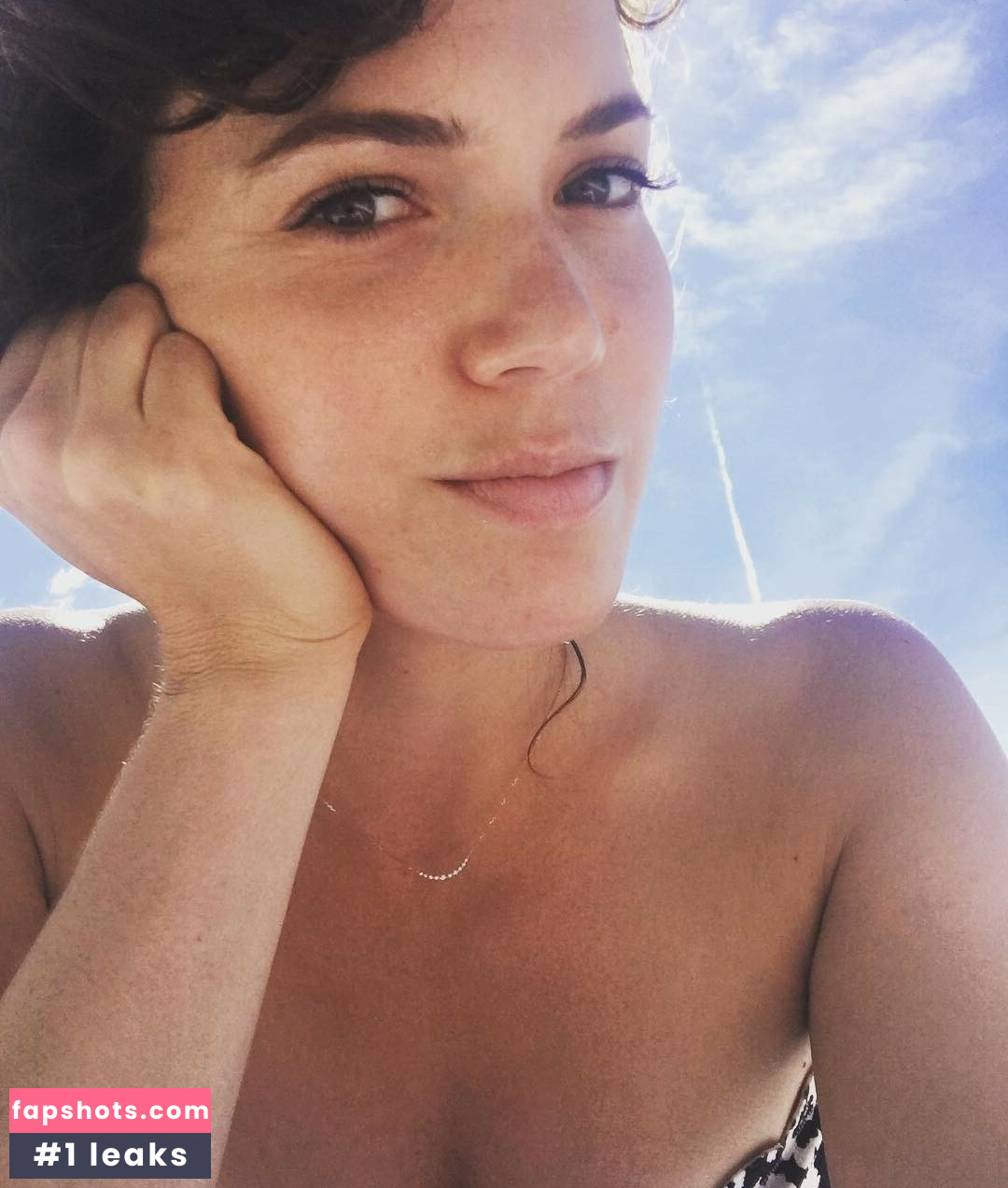Mandy Moore Nude Leaks OnlyFans Photos #4 - LeakJerk