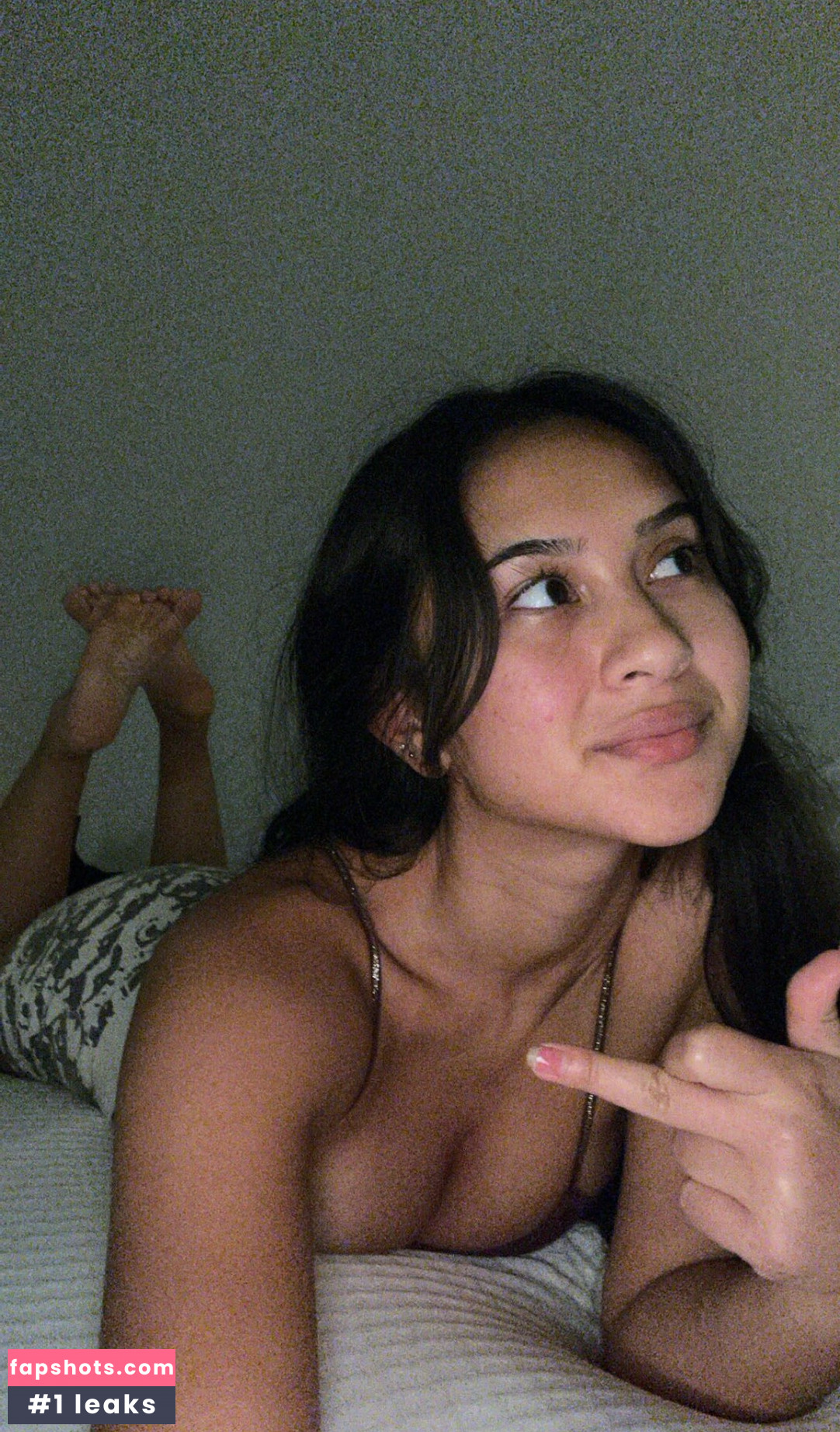 maneaterjade nude babe gallery