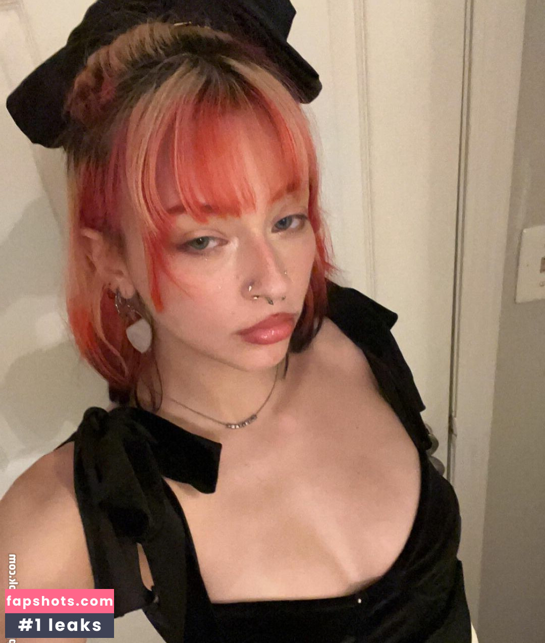 manicpixieagony gallery photo #30