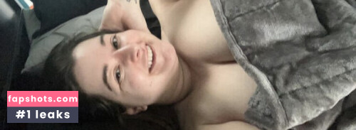 Manicwolfgirl gallery photo #11