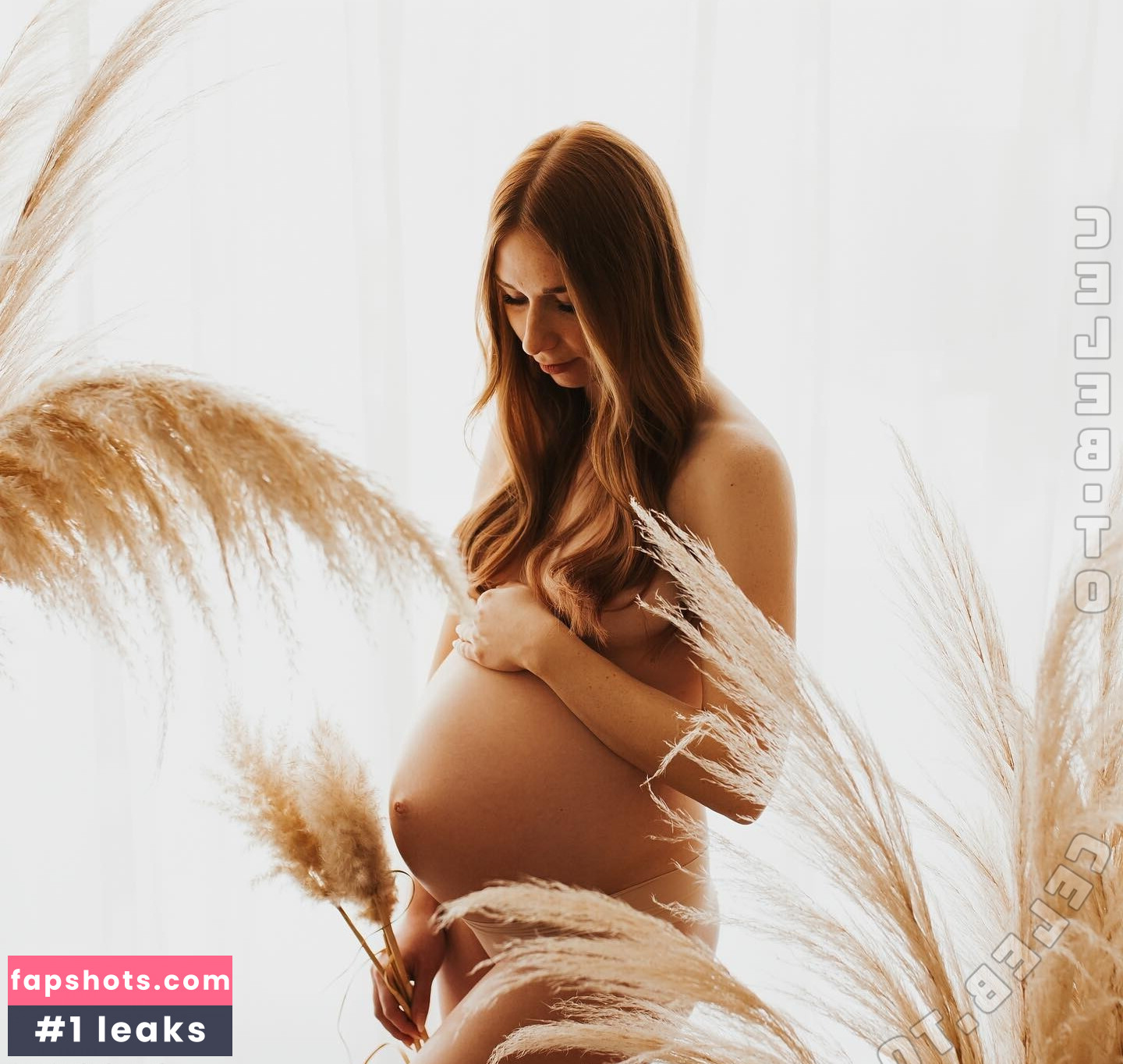 Manja Carina gallery photo #12