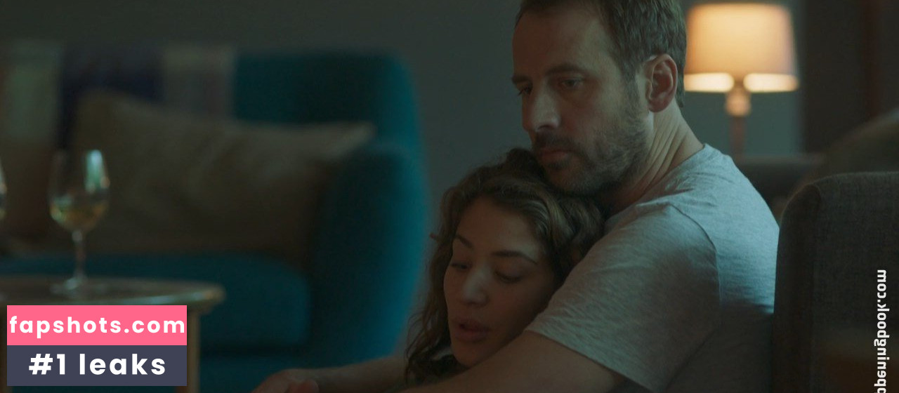 Manon Azem Nacktheit OnlyFans Fotos #7 - Fapshots