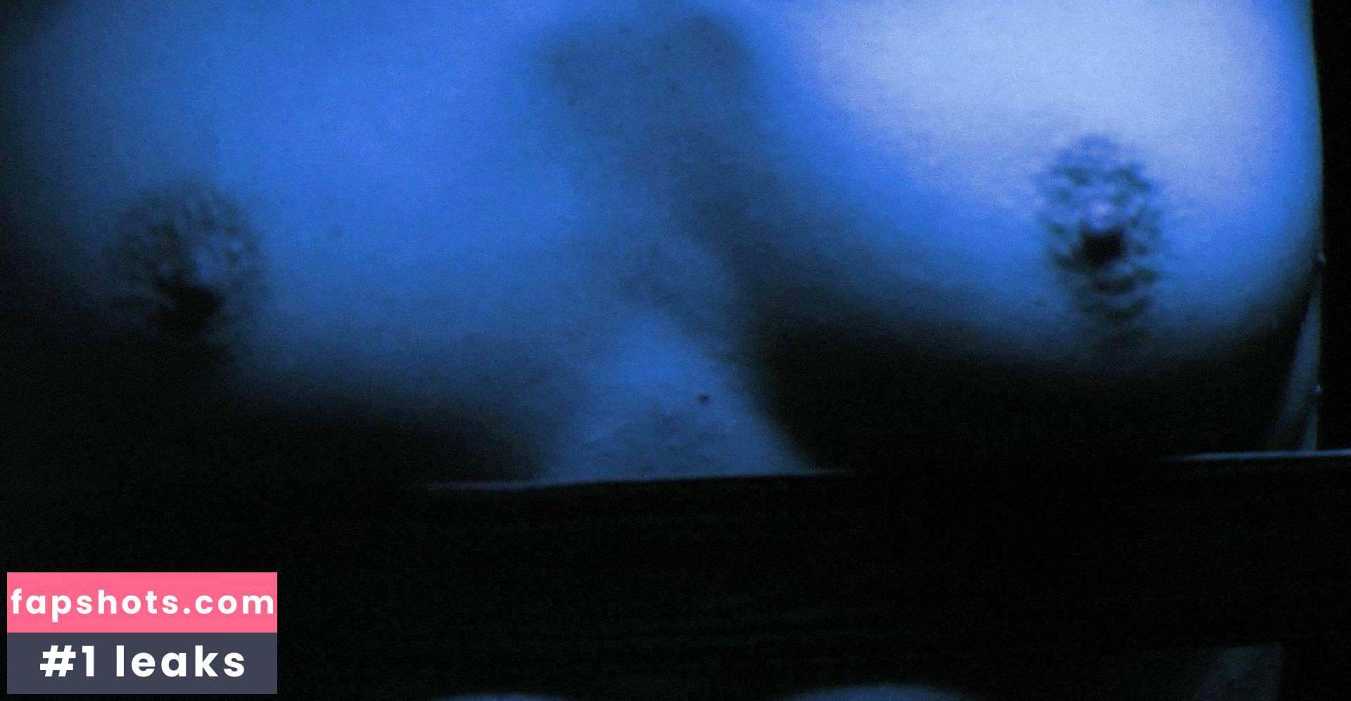 Manon Beuchot gallery photo #2