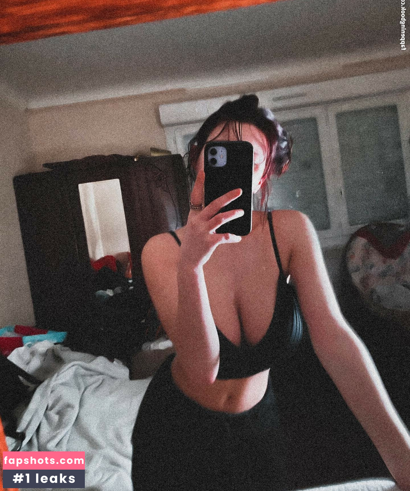 Manon_chrd gallery photo #20