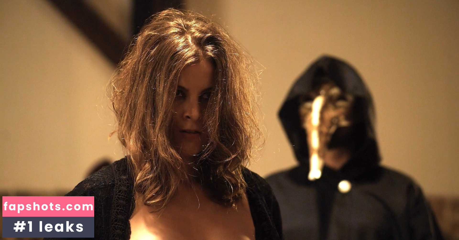 Manon Pages gallery photo #3