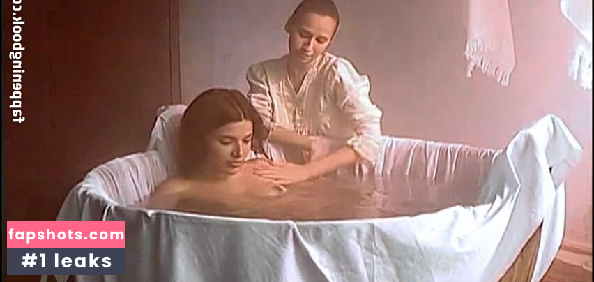 Manuela Do Monte gallery photo #13