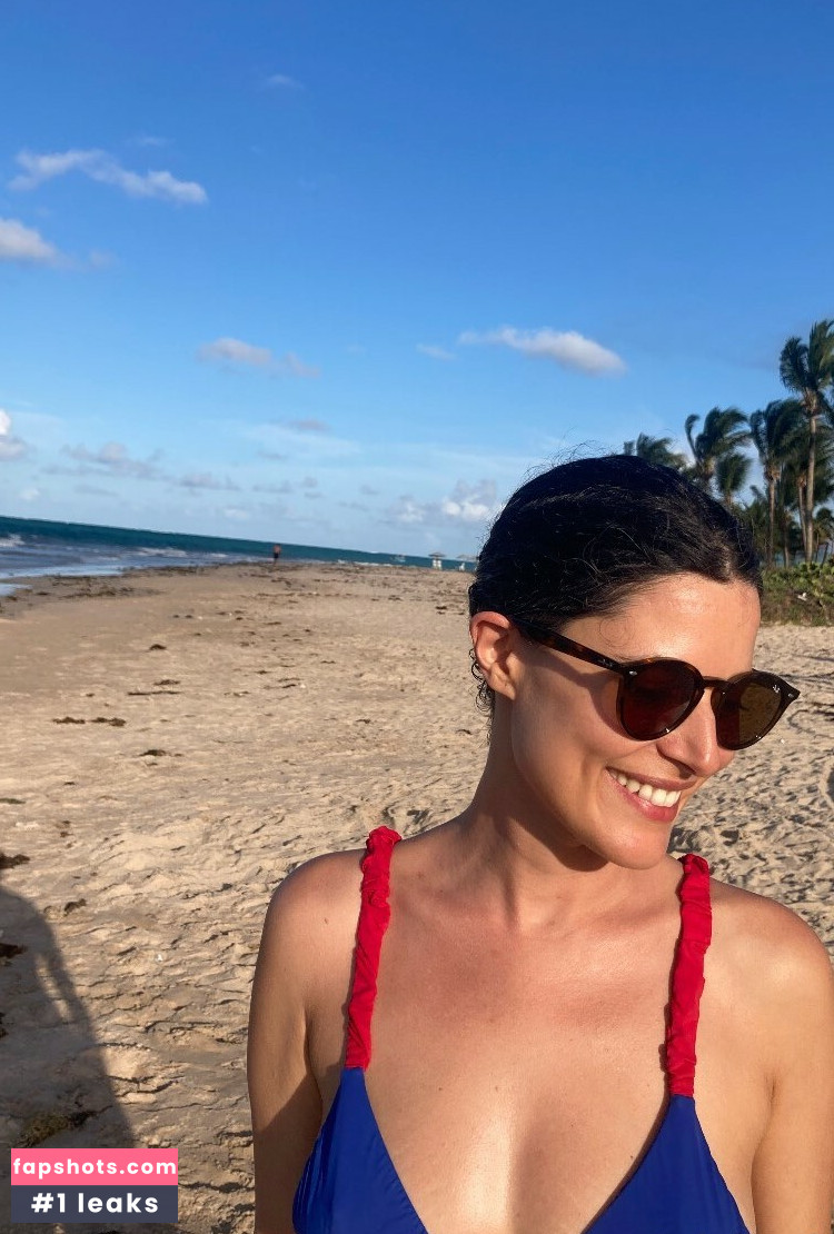 Manuela Do Monte gallery photo #16