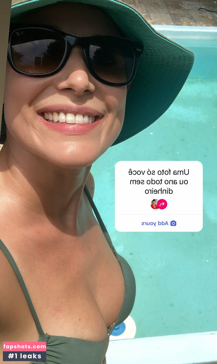 Manuela Do Monte gallery photo #10