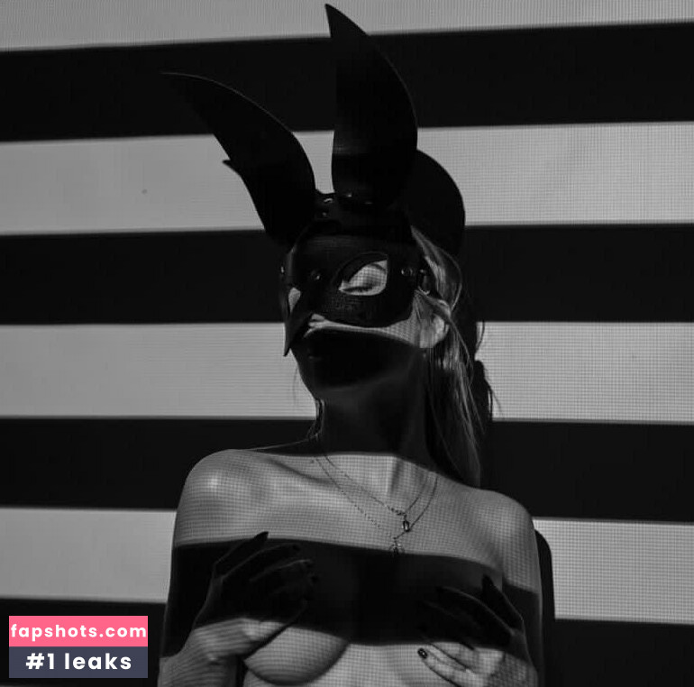 Manuela Madrid Nude Leaks OnlyFans Photos #3 - Fapshots