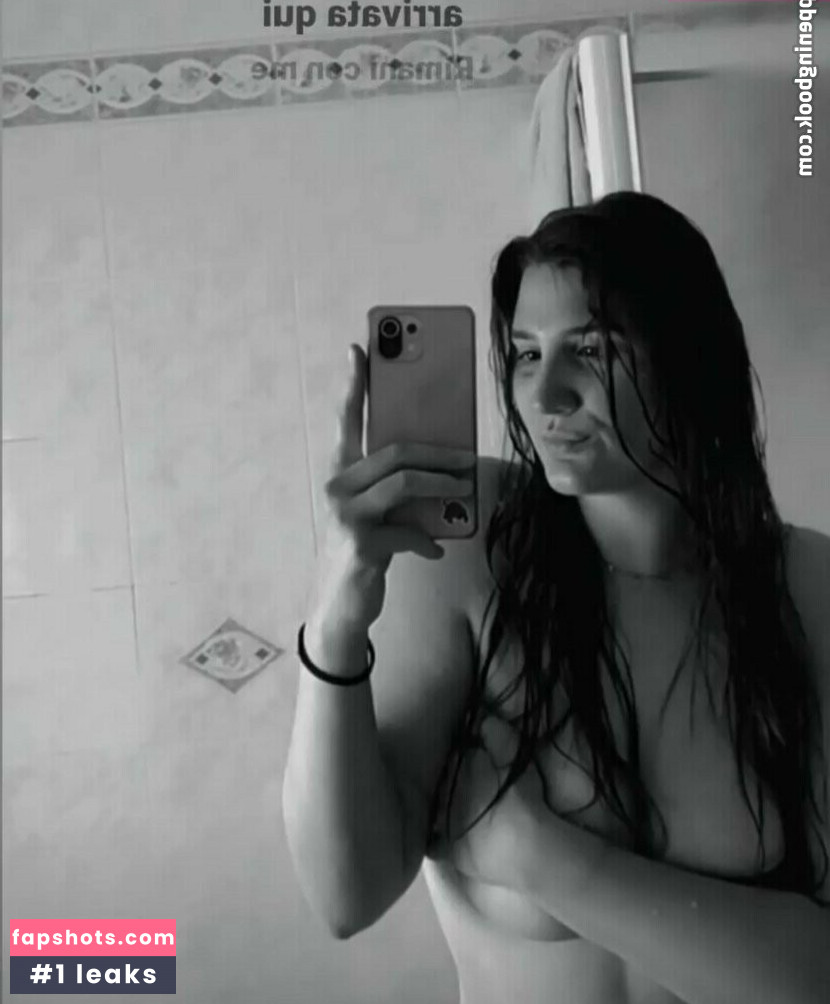 Manuela Mulligh Nude Leaks OnlyFans Photos #12 - LeakJerk