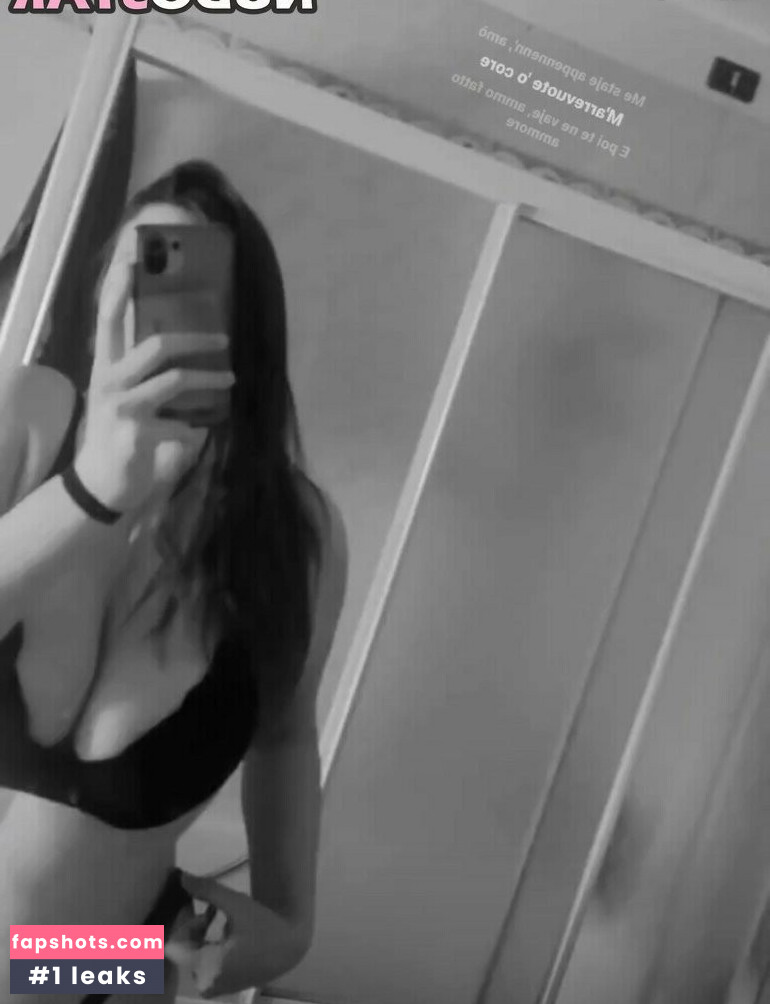 Manuela Mulligh Nude Leaks OnlyFans Photos #10 - LeakJerk