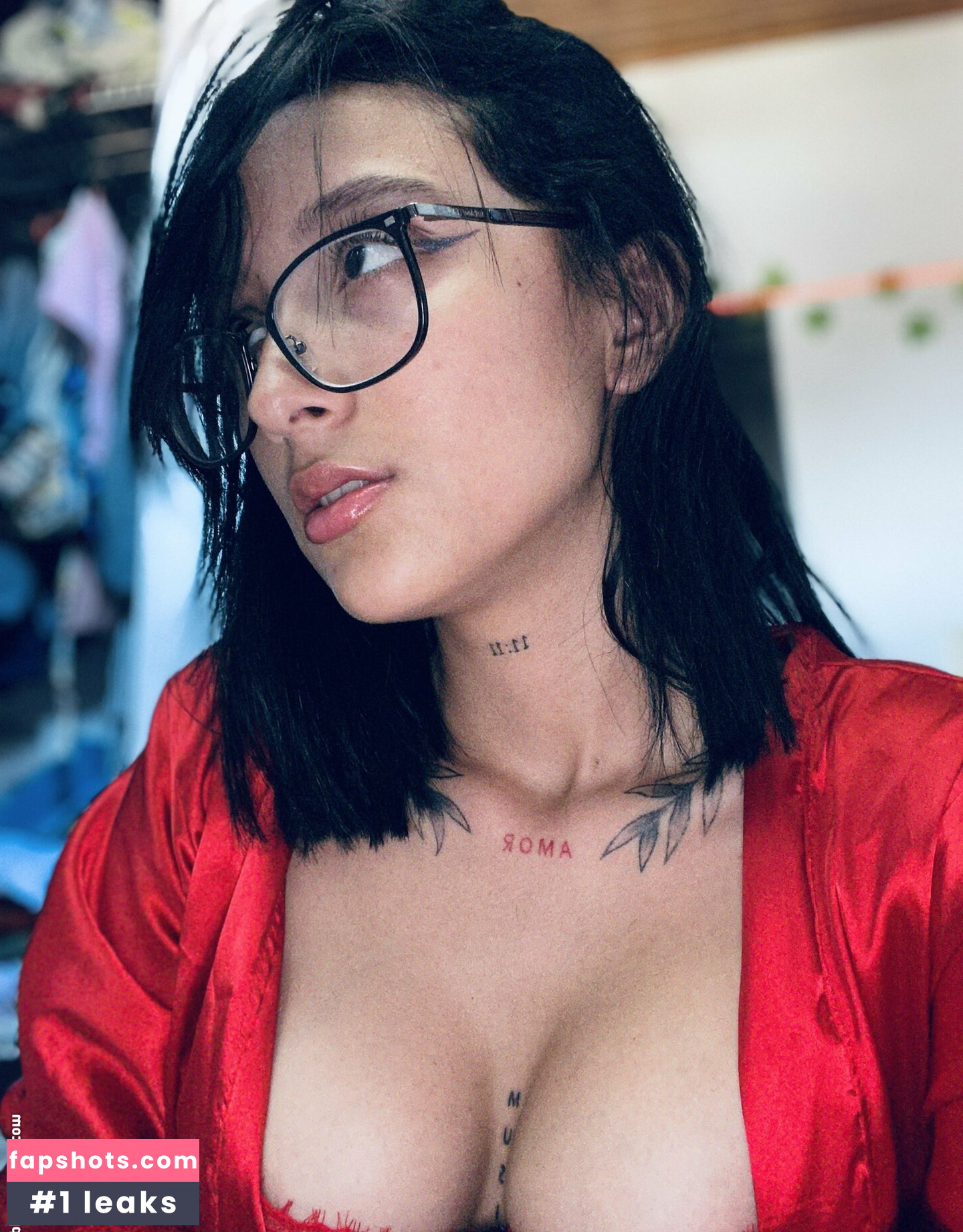 Manuela Valenzuelaaa gallery photo #7