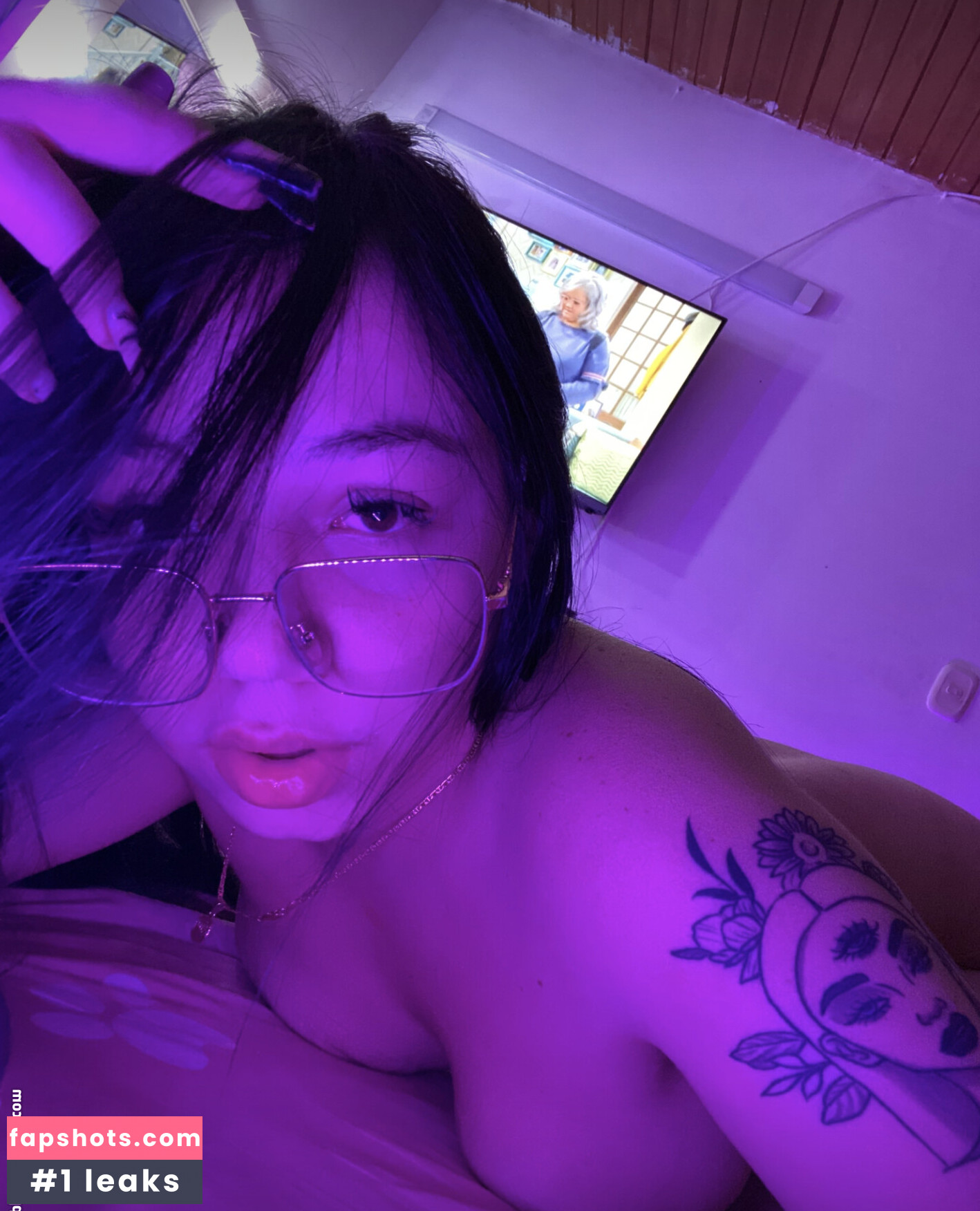 ManuelaPrens gallery photo #9