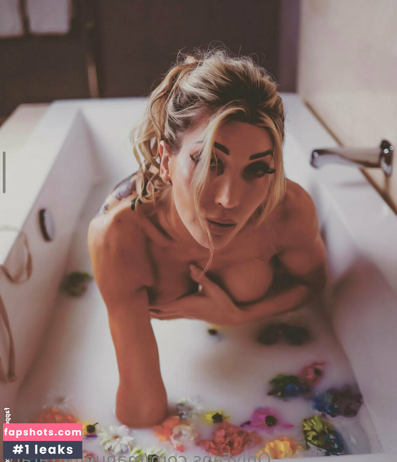 manuelferraratv gallery photo #49