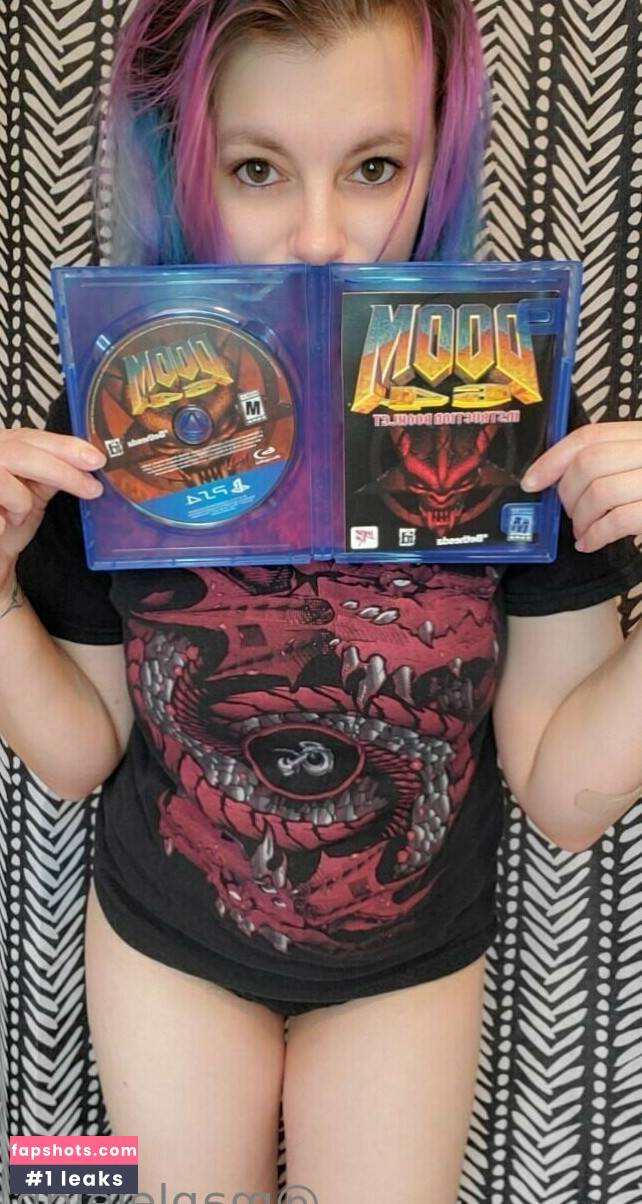 mapleleigh Nude Leaks OnlyFans Photos #18 - LeakJerk