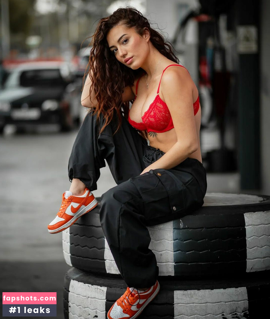 Mar Morales Ochoa gallery photo #15