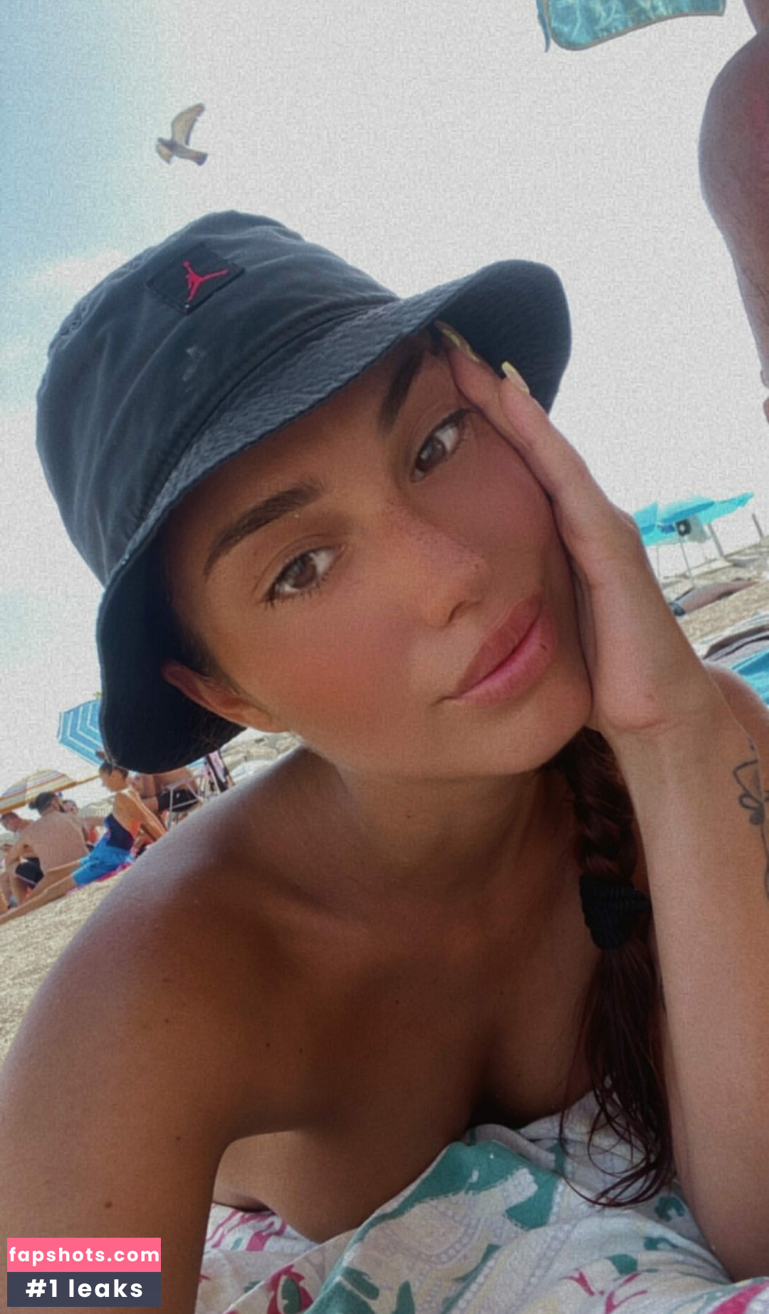 Mar Morales Ochoa gallery photo #37