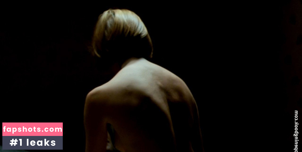 Mar Sodupe gallery photo #6