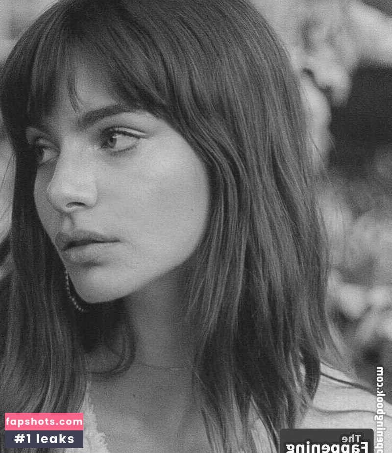 Mara Lafontan gallery photo #23