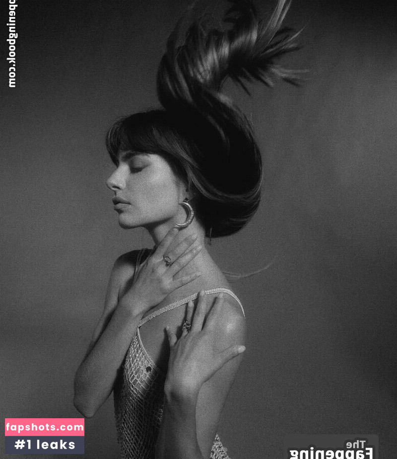 Mara Lafontan gallery photo #29