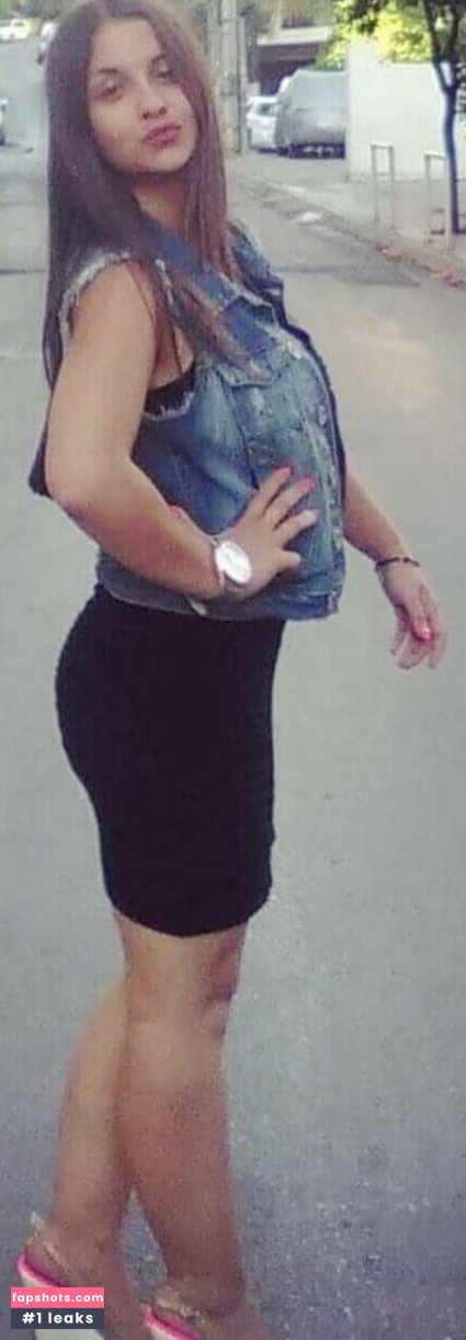 Mara_mhlitsopoulou gallery photo #3