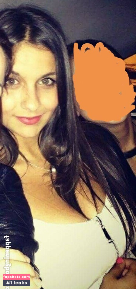 Mara_mhlitsopoulou gallery photo #5