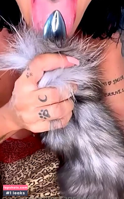 Mara Oliveira gallery photo #52